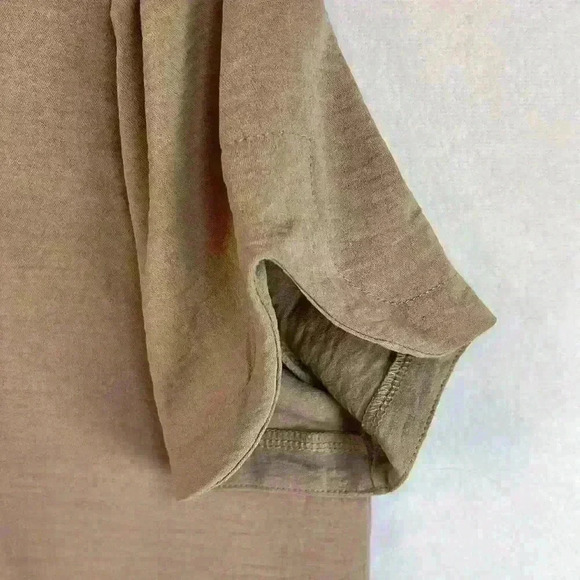 Les Amis Top Tan Women’s Size M Textured Polyester Blouse - Picture 3 of 7